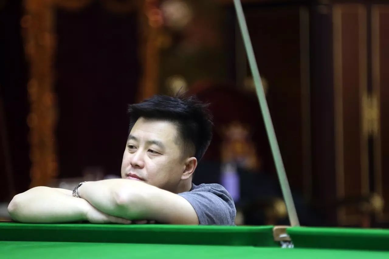 棍球队的成 棍球队的成