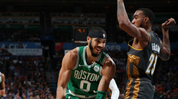 牵制撕开弱 牵制撕开弱